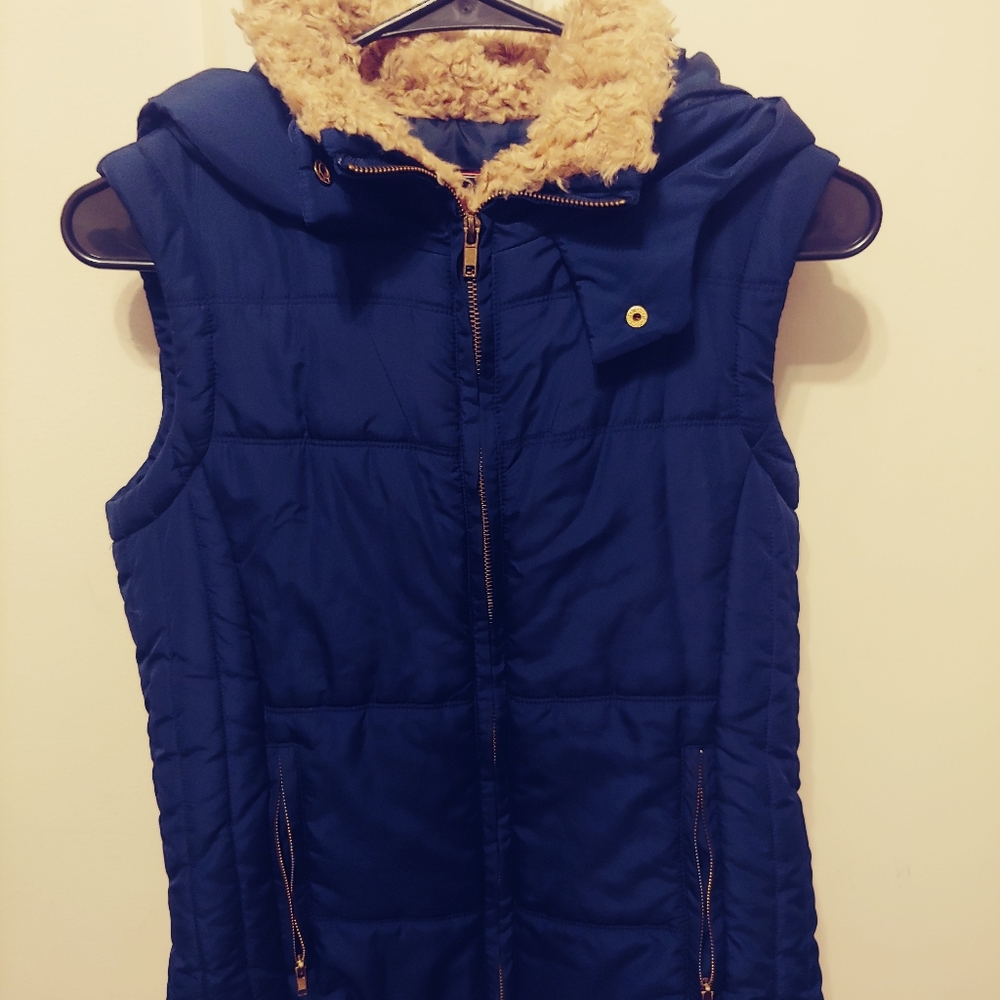 Love tree vest